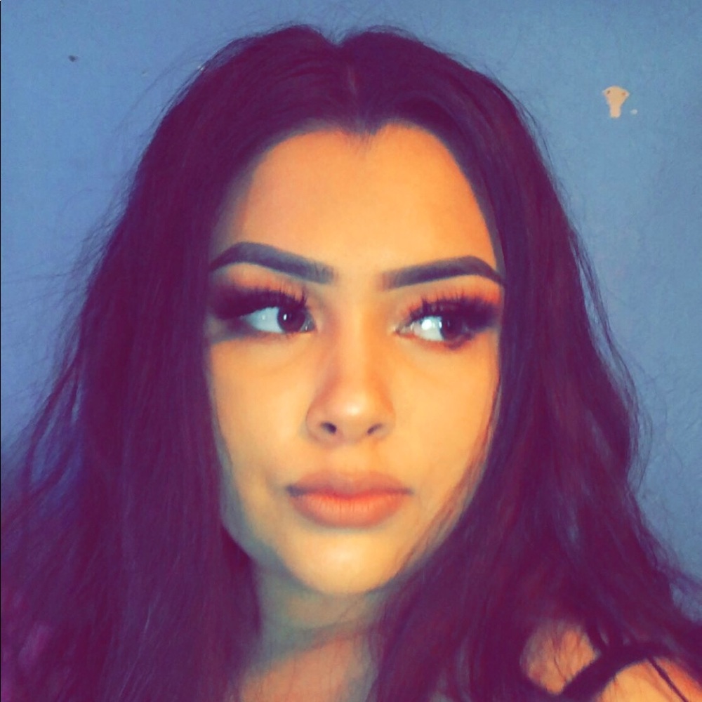 Meet your Posher, Alexa